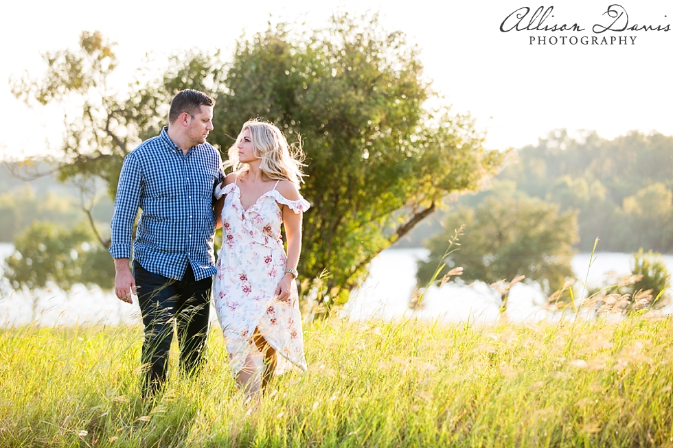Cassie&Aron_SneakPeek_AllisonDavisPhotography_017