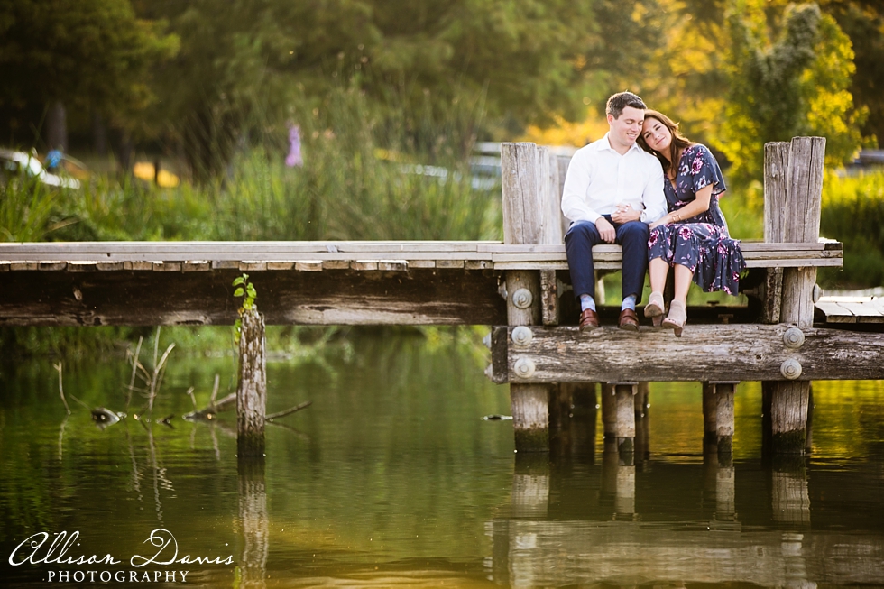 Dallas_Wedding_Photographer_Allison_Davis_Photography_Engagements_Deep_Ellum_White_Rock_Lake_Will_Deanna_005