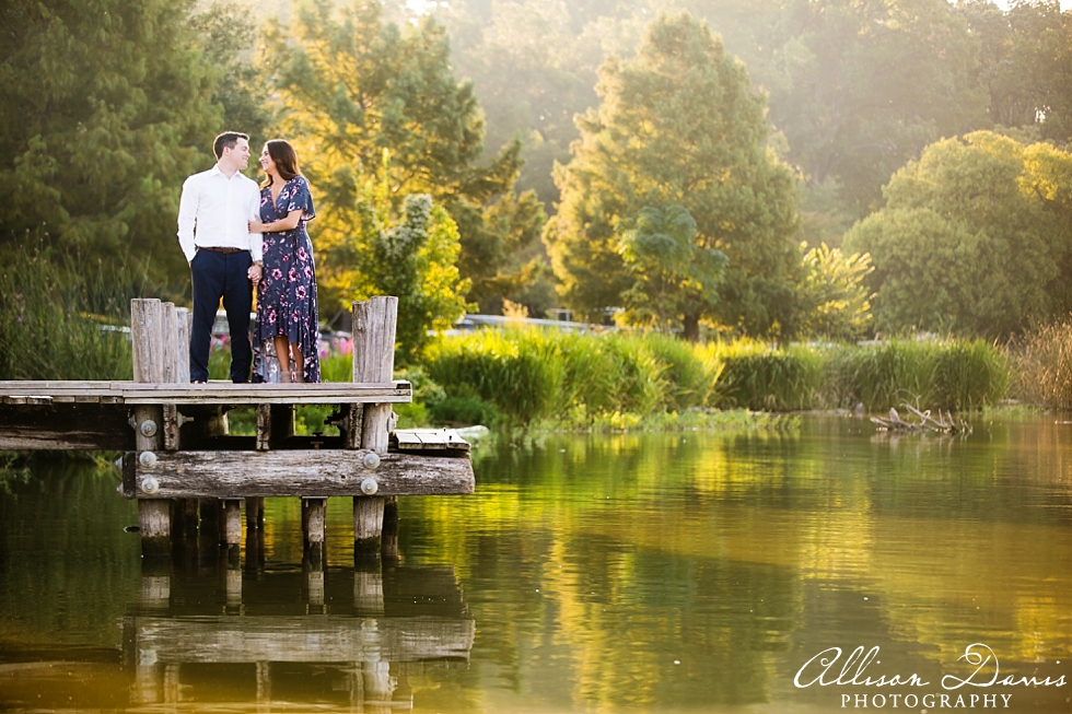 Dallas_Wedding_Photographer_Allison_Davis_Photography_Engagements_Deep_Ellum_White_Rock_Lake_Will_Deanna_009