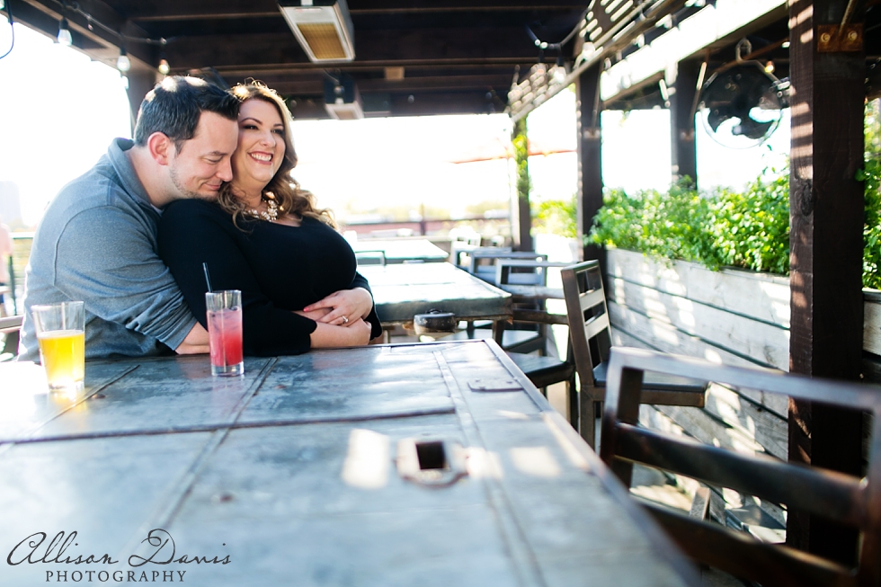 Megan_RJ_Dallas_Engagement_Portraits_Lower_Greenville_Highland_Park_AllisonDavisPhotography_002
