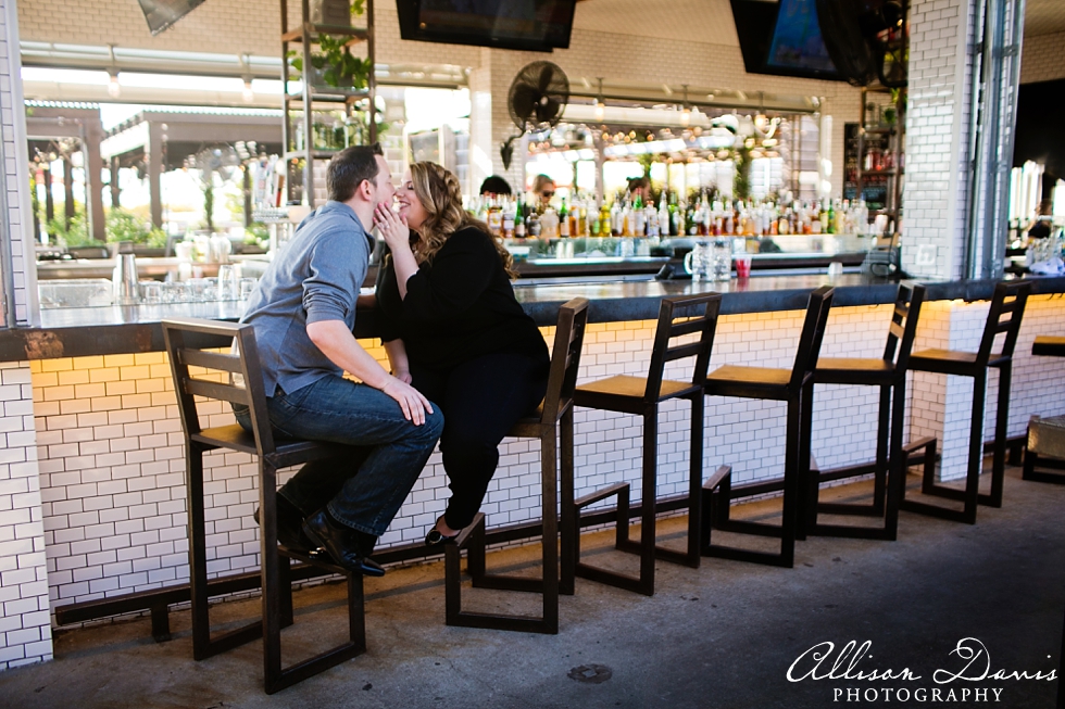 Megan_RJ_Dallas_Engagement_Portraits_Lower_Greenville_Highland_Park_AllisonDavisPhotography_006