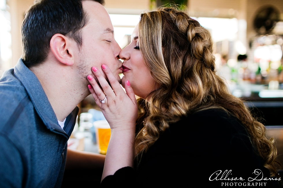 Megan_RJ_Dallas_Engagement_Portraits_Lower_Greenville_Highland_Park_AllisonDavisPhotography_007