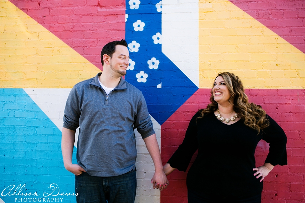 Megan_RJ_Dallas_Engagement_Portraits_Lower_Greenville_Highland_Park_AllisonDavisPhotography_011