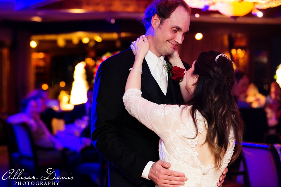 Kim_Patrick_Wedding_at_Lovers_Lane_Church_Dallas_Park_Cities_Club_AllisonDavisPhotography_036