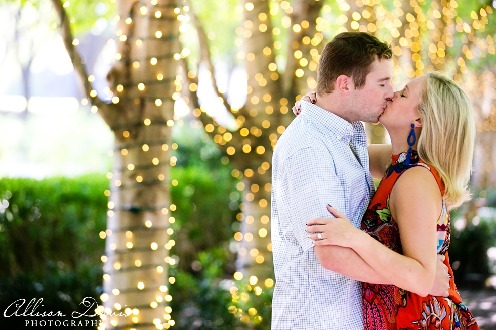 Blaine_Meredith_Dallas_Marie_Gabriel_Garden_Proposal_AllisonDavisPhotography_008