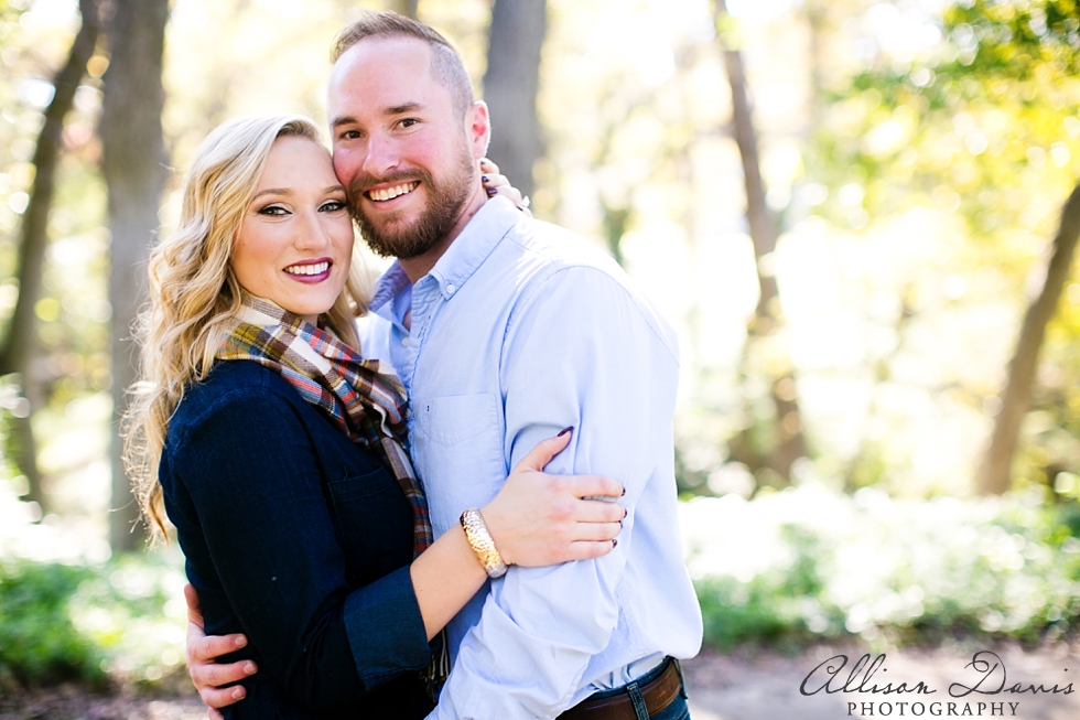 Victoria&Blake_Dallas_Engagement_Portraits_AllisonDavisPhotography_009