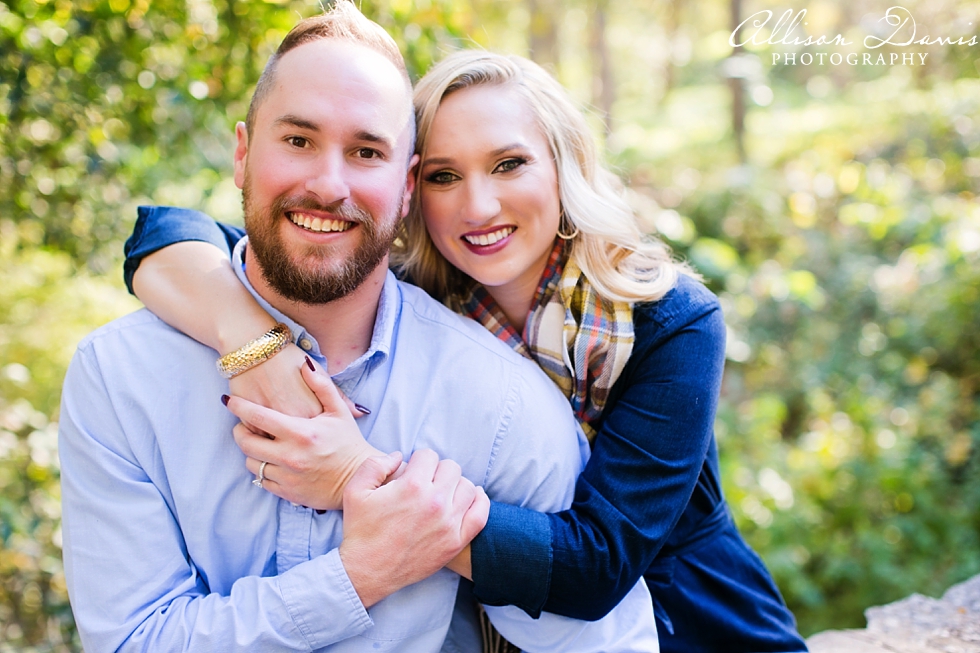 Victoria&Blake_Dallas_Engagement_Portraits_AllisonDavisPhotography_014