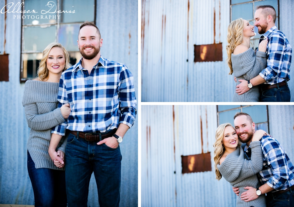 Victoria&Blake_Dallas_Engagement_Portraits_AllisonDavisPhotography_021