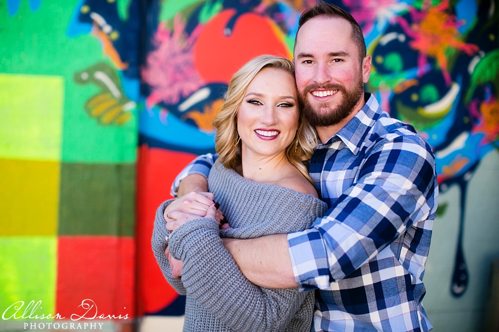 Victoria&Blake_Dallas_Engagement_Portraits_AllisonDavisPhotography_028