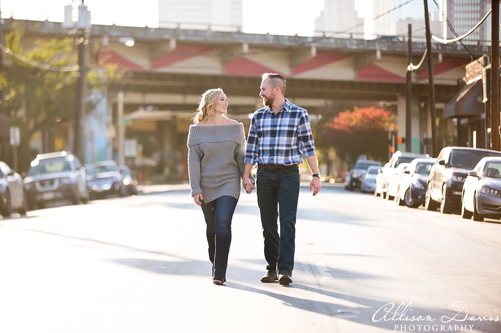 Victoria&Blake_Dallas_Engagement_Portraits_AllisonDavisPhotography_029
