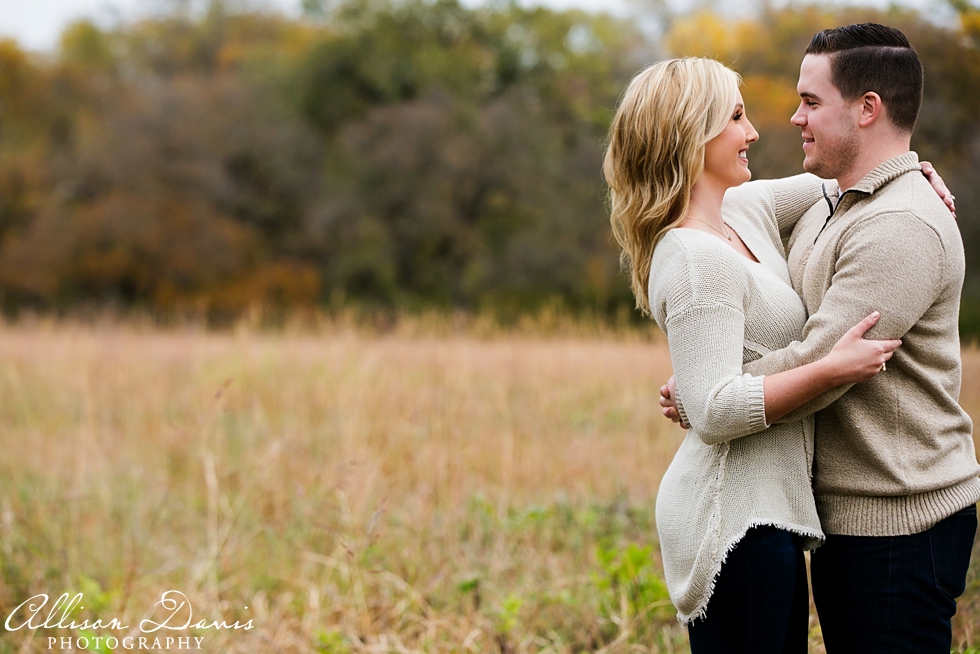 Taylor_Dylan_Dallas_Engagement_Portraits_Lower_Greenville_White_Rock_Lake_AllisonDavisPhotography_005