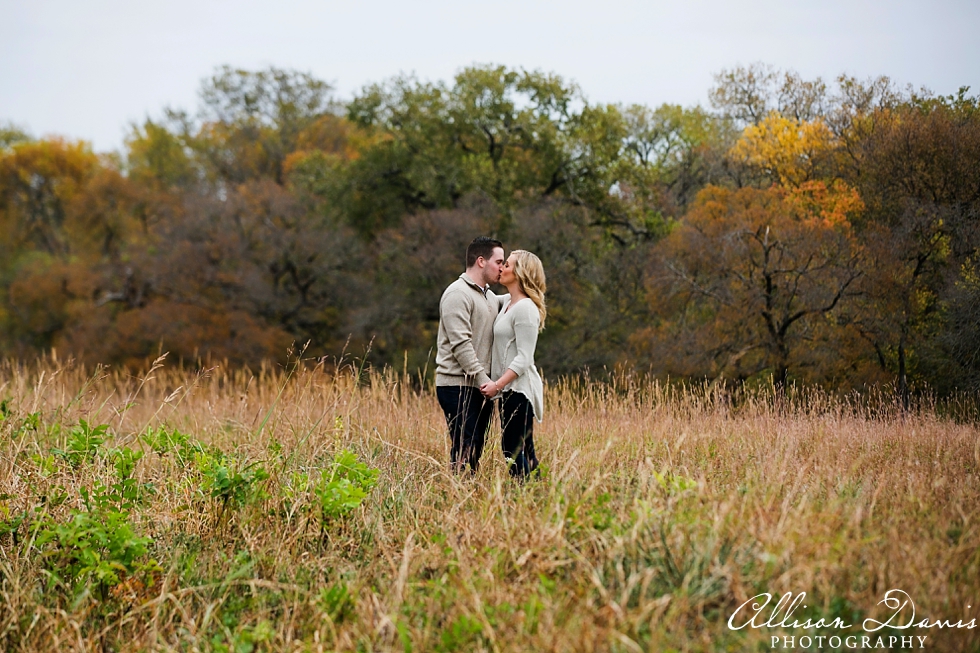 Taylor_Dylan_Dallas_Engagement_Portraits_Lower_Greenville_White_Rock_Lake_AllisonDavisPhotography_007