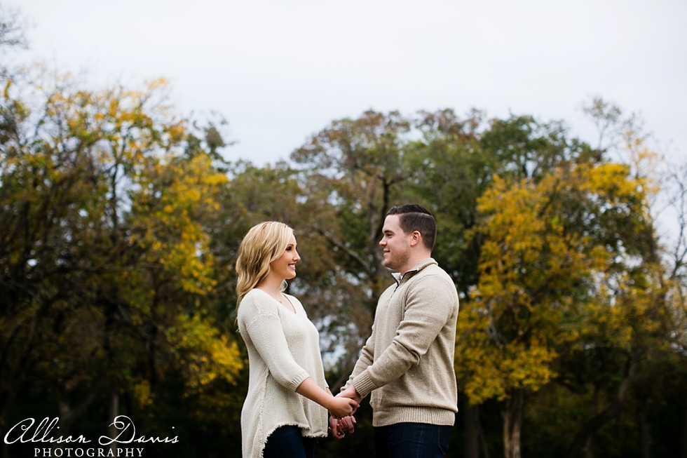 Taylor_Dylan_Dallas_Engagement_Portraits_Lower_Greenville_White_Rock_Lake_AllisonDavisPhotography_017