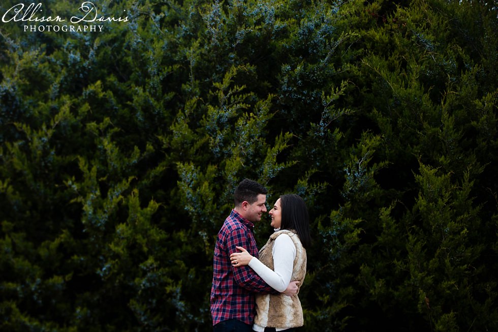 Whitney&Blake_Plano_Texas_Engagement_Portraits_Allison_Davis_Photography_016