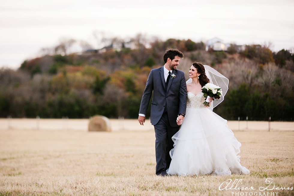 Kay_Jeff_Wedding_at_The_Brooks_at_Weatherford_Fort_Worth_Texas_Wedding_Allison_Davis_Photography_023