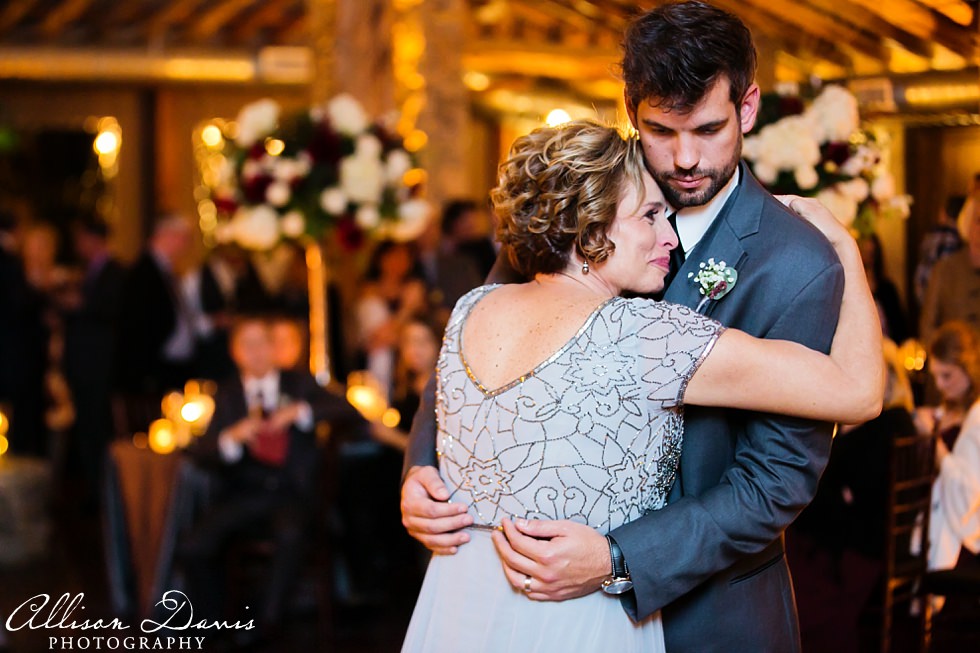 Kay_Jeff_Wedding_at_The_Brooks_at_Weatherford_Fort_Worth_Texas_Wedding_Allison_Davis_Photography_037