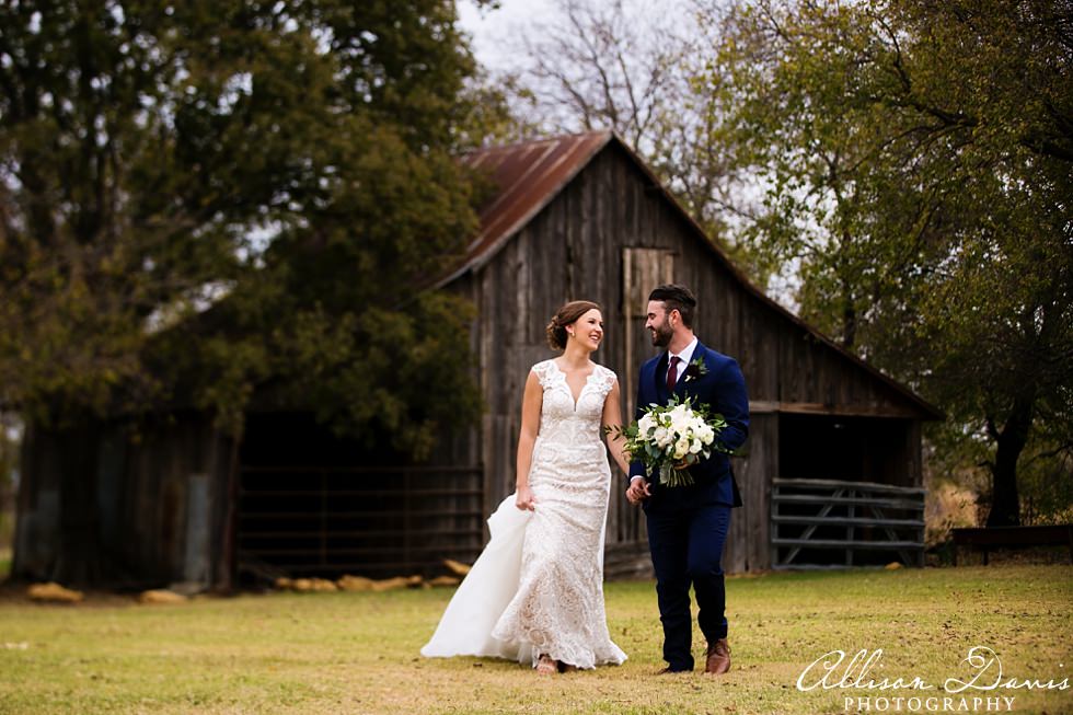 McKenzie_Connor_Denton_Texas_Chapel_Creek_Ranch_Wedding_Allison_Davis_Photography_001