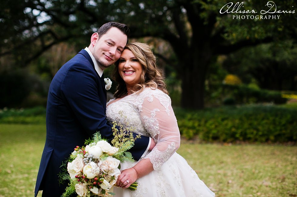 Megan_RJ_Fort_Worth_Wedding_Historic_512_Botanic_Gardens_Allison_Davis_Photography_012