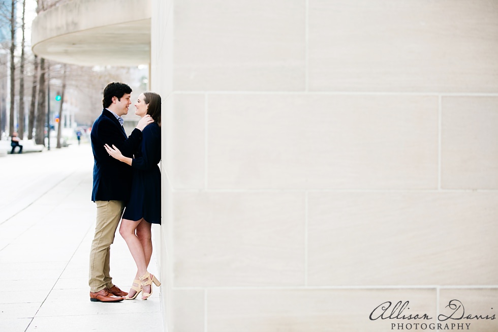Samantha&Matt_Dallas_Engagement_Portraits_wedding_photographer_Allison_Davis_Photography_015