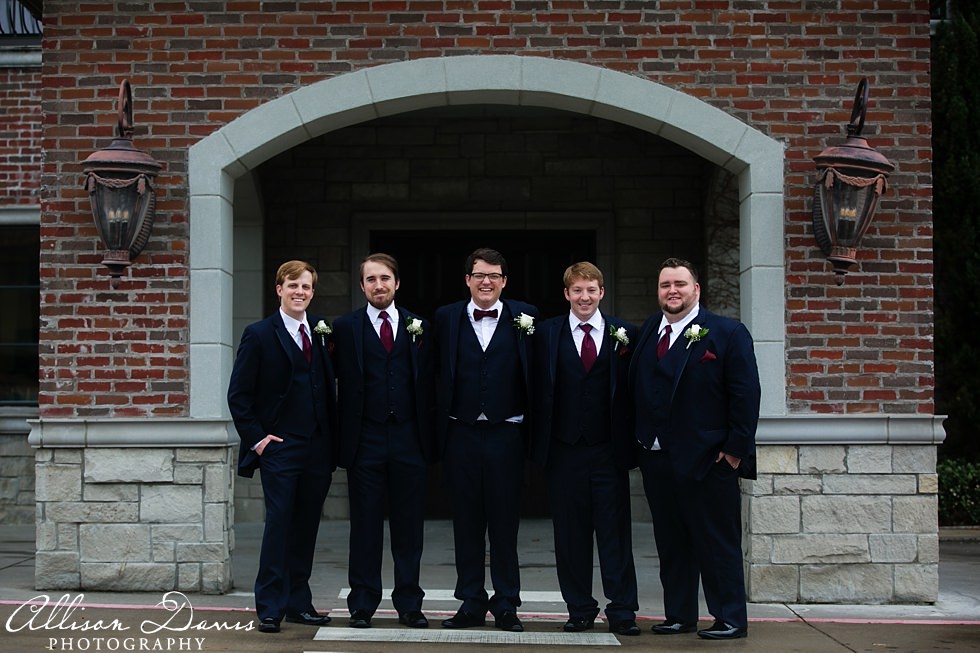 Rebecca_Matthew_Plano_Wedding_pictures_The_Windsor_at_Hebron_Park_Allison_Davis_Photography_0005