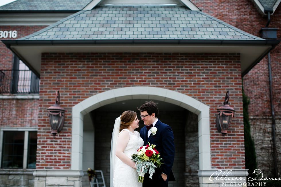 Rebecca_Matthew_Plano_Wedding_pictures_The_Windsor_at_Hebron_Park_Allison_Davis_Photography_0033