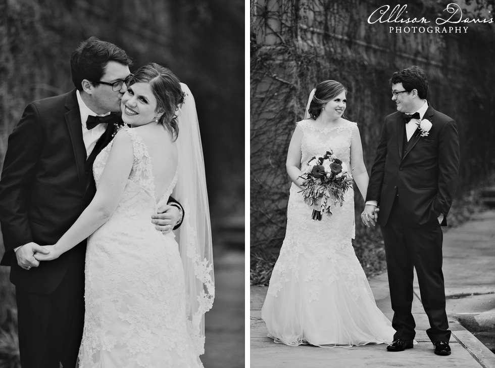 Rebecca_Matthew_Plano_Wedding_pictures_The_Windsor_at_Hebron_Park_Allison_Davis_Photography_0034