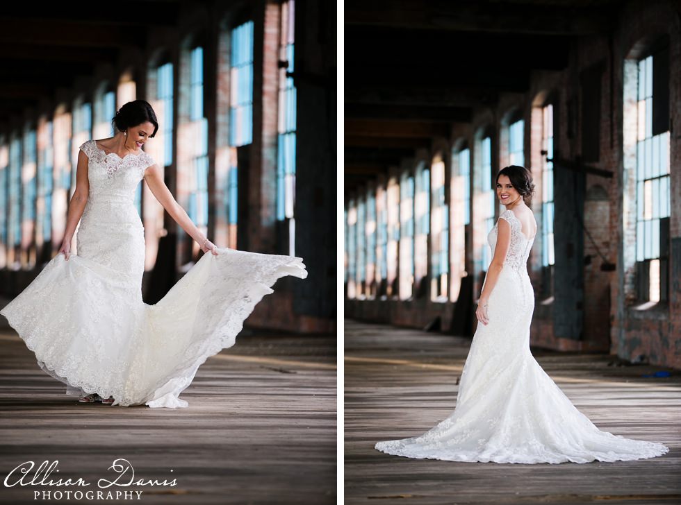 Dallas_Bridal_Portraits_AllisonDavisPhotography_Lindsay_McKinney_Cotton_Mill_007