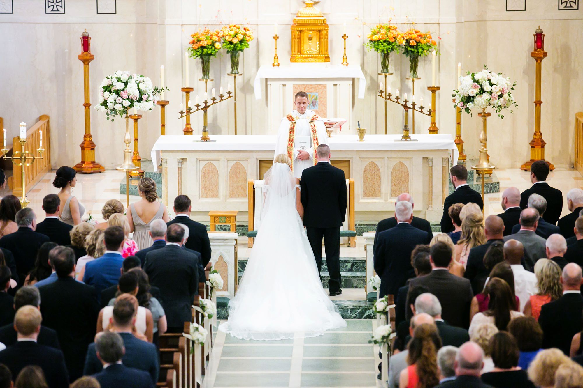 Wedding photography at St Thomas Aquinas